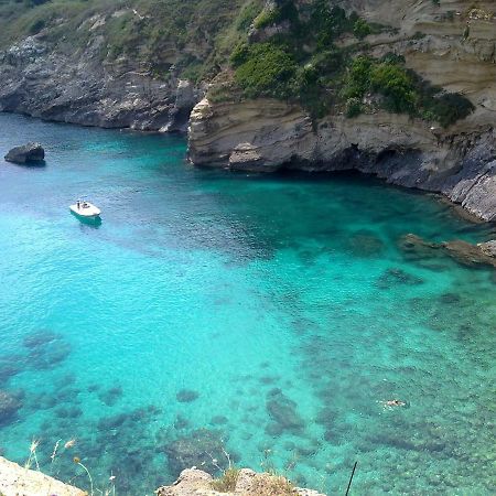 Mare Terme Apartments Santa Cesarea Terme Kültér fotó