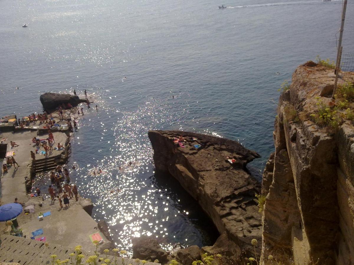 Mare Terme Apartments Santa Cesarea Terme Kültér fotó