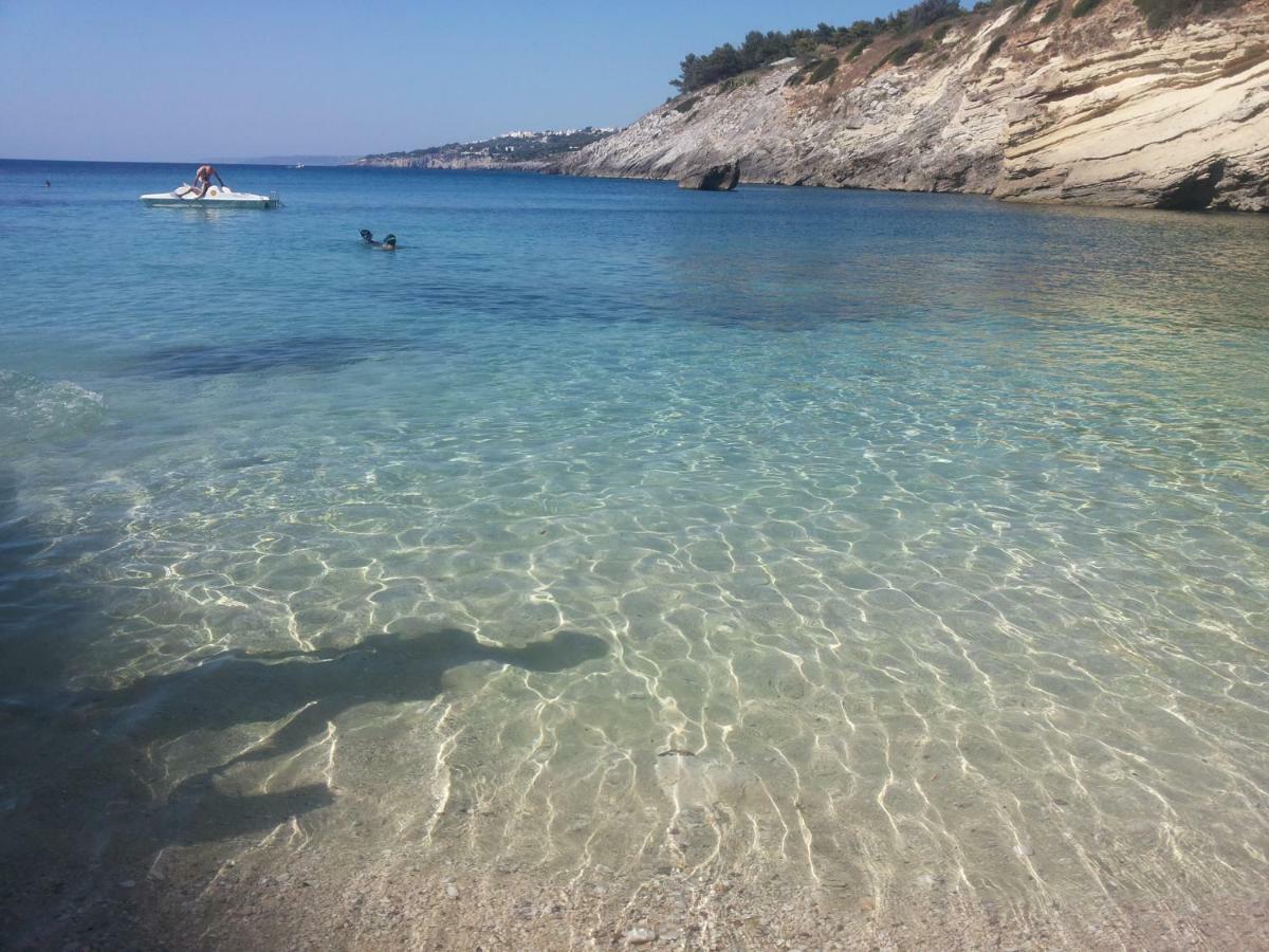 Mare Terme Apartments Santa Cesarea Terme Kültér fotó